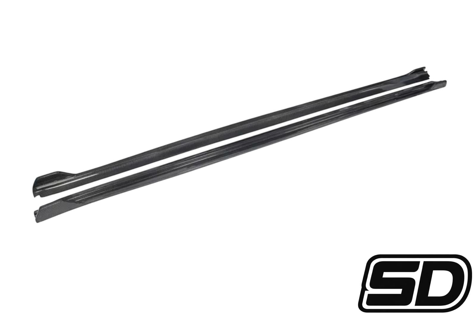 BMW G20 LCI V2 Style Dry Carbon Fiber Side Skirts
