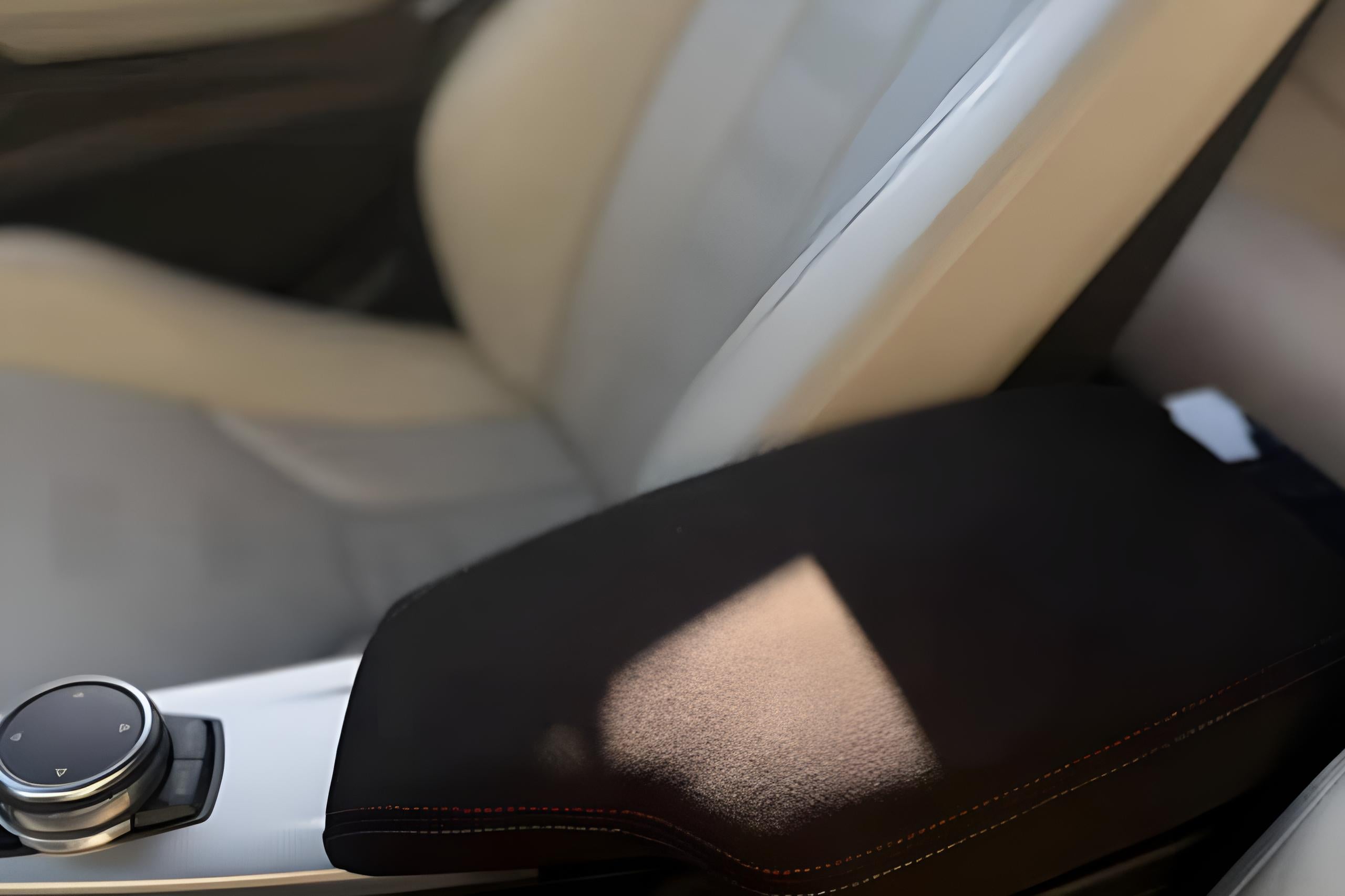 BMW F80/F30 F82/F32 Alcantara Armrest